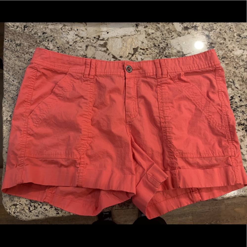 Woman’s shorts